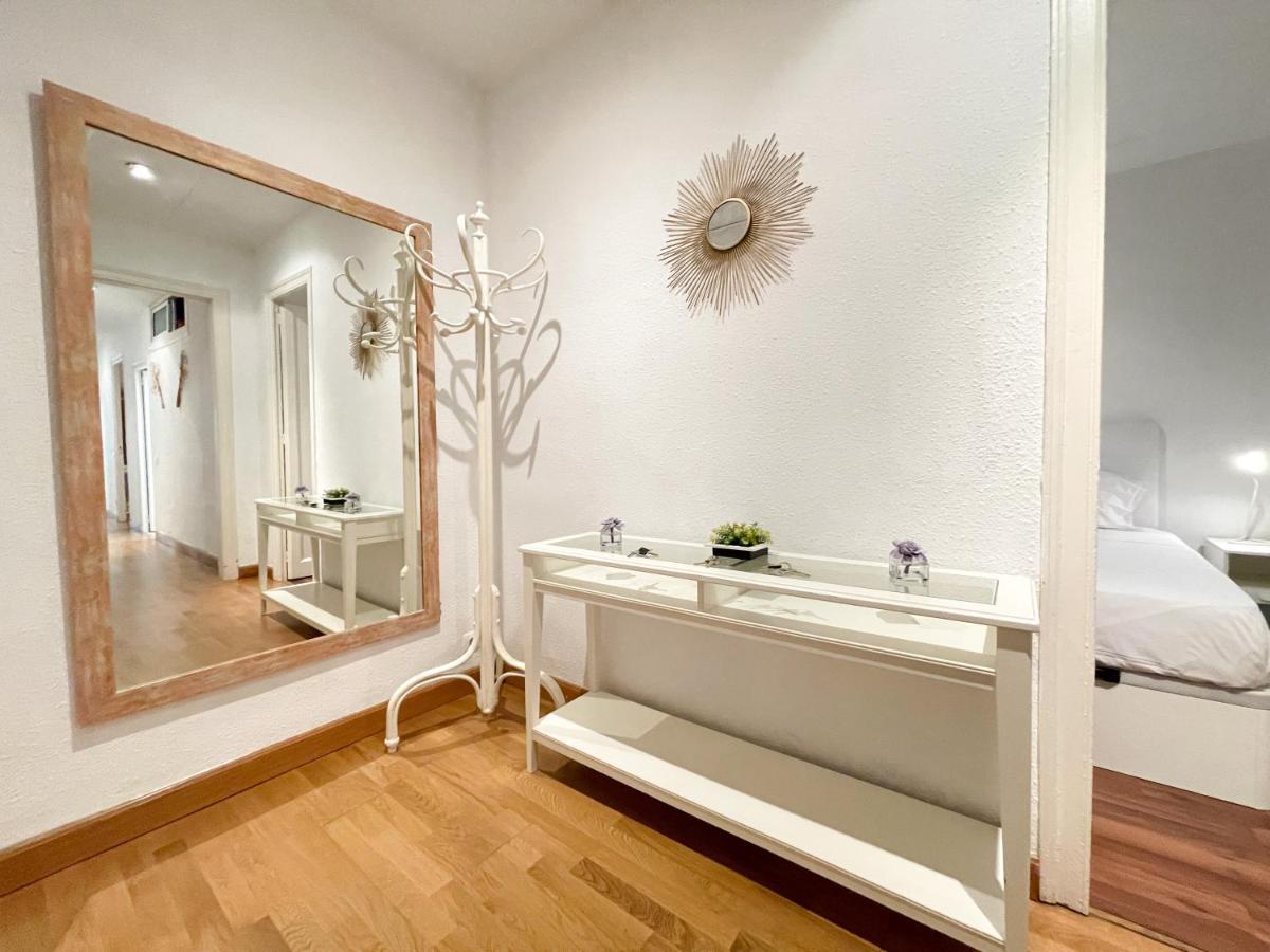 Apartamento Sagrada Familia Castillejos - Barcelona — Photos 3